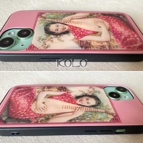 ピンクの美人画のガラス製スマホケース