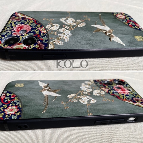 グレーの福盤貴鳥柄のスマホケース