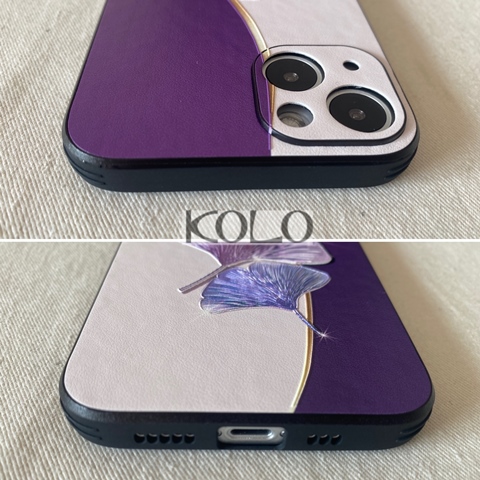 紫のイチョウ柄のスマホケース